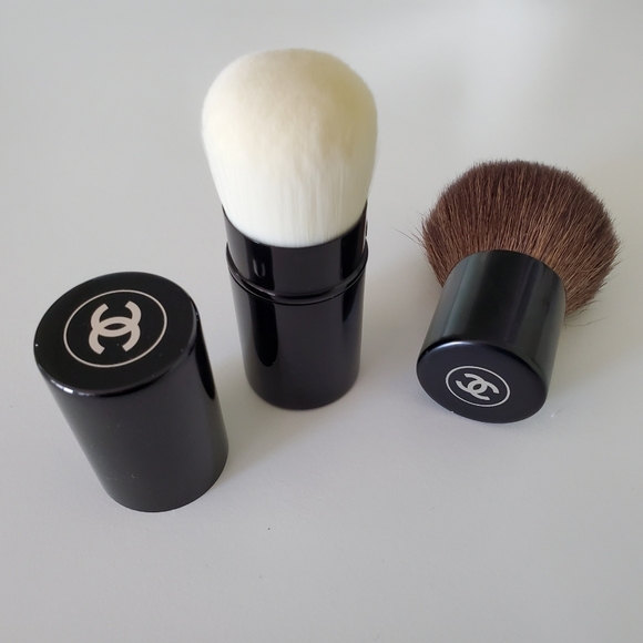 CHANEL MAKEUP BRUSHES FULL SET!!! - Picture 2 of 9
